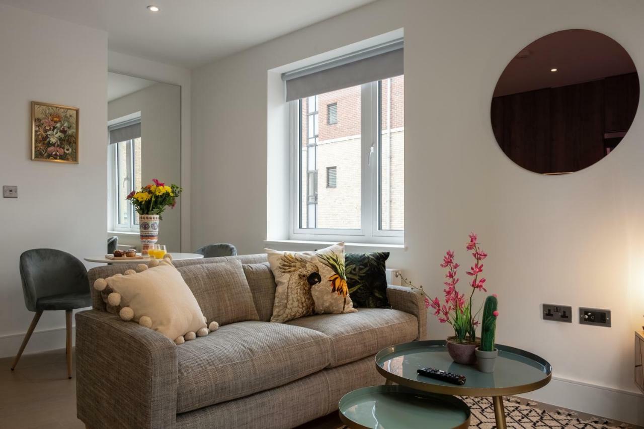 Sweet Inn - Mile End Лондон Экстерьер фото